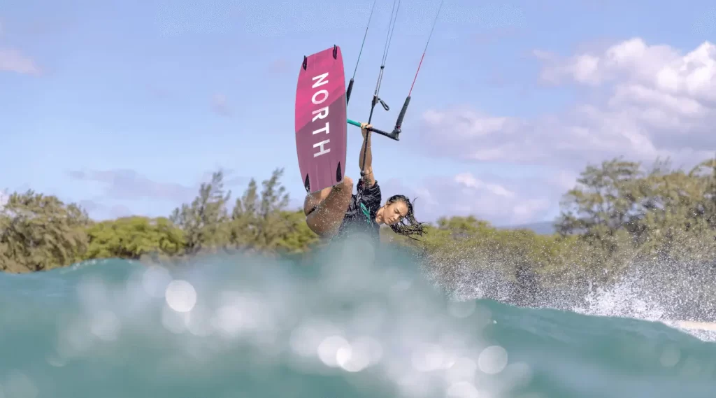 Rider in planata con un kite North